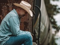 Jason Grove: A Modern Troubadour Redefining Country&nbsp;Music